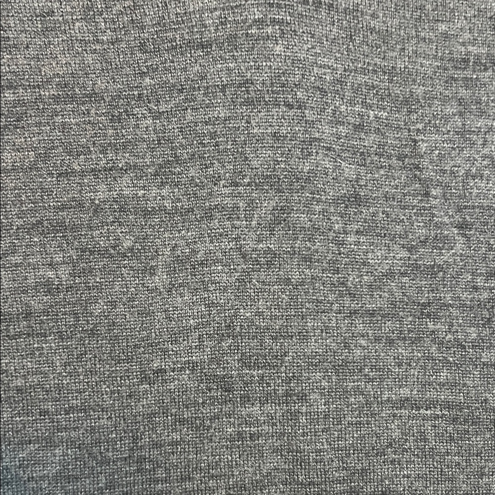 GAP 100% Wool Women’s Grey V-Neck Sweater sz L - Picture 5 of 11